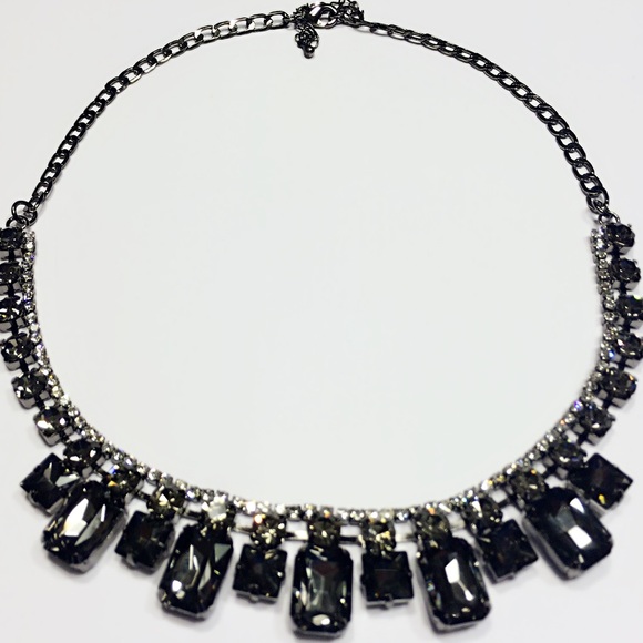 Jewelry - Sparkling evening necklace